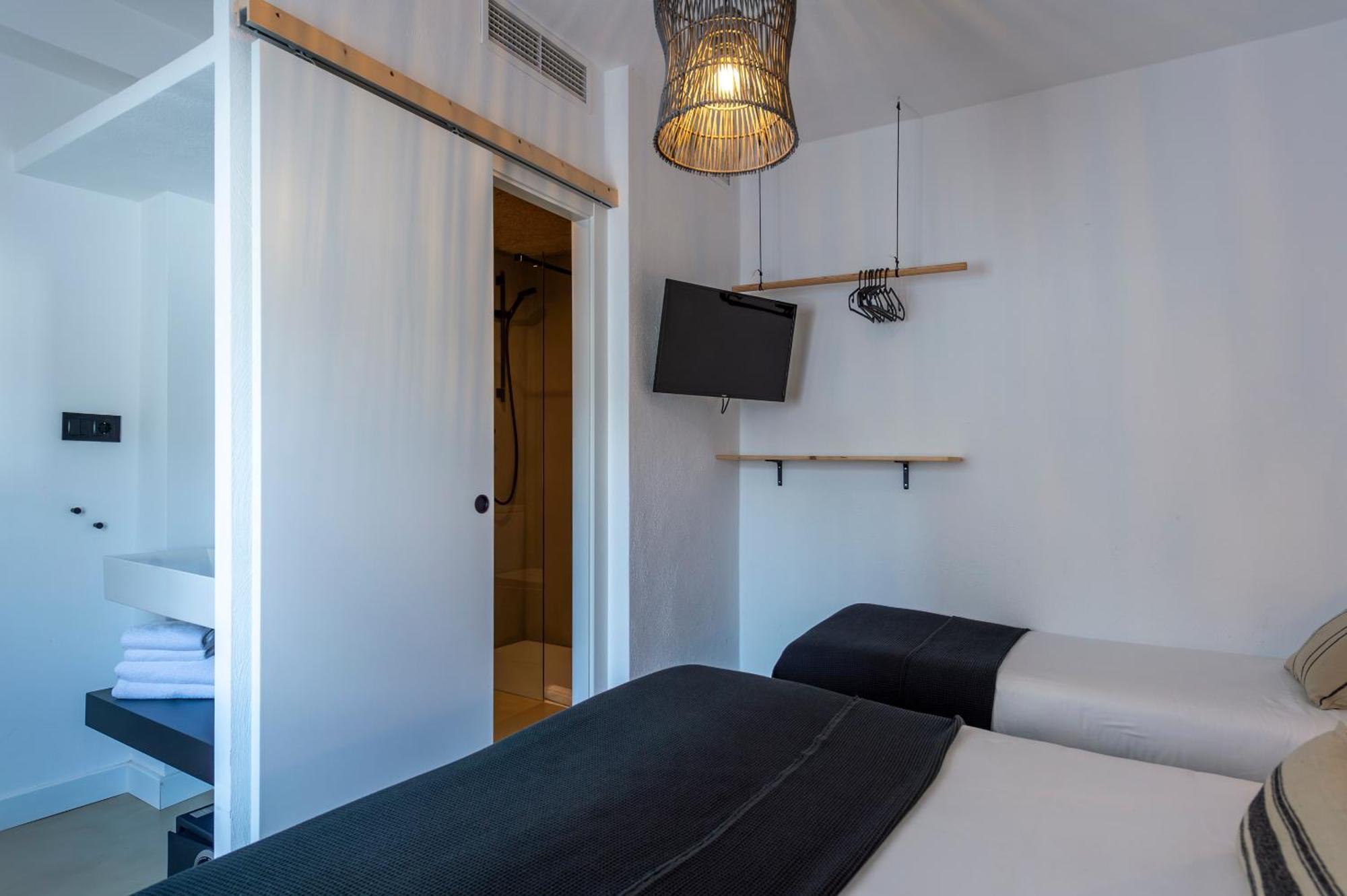 Hostal Boutique Es Menut Тосса-де-Мар Экстерьер фото