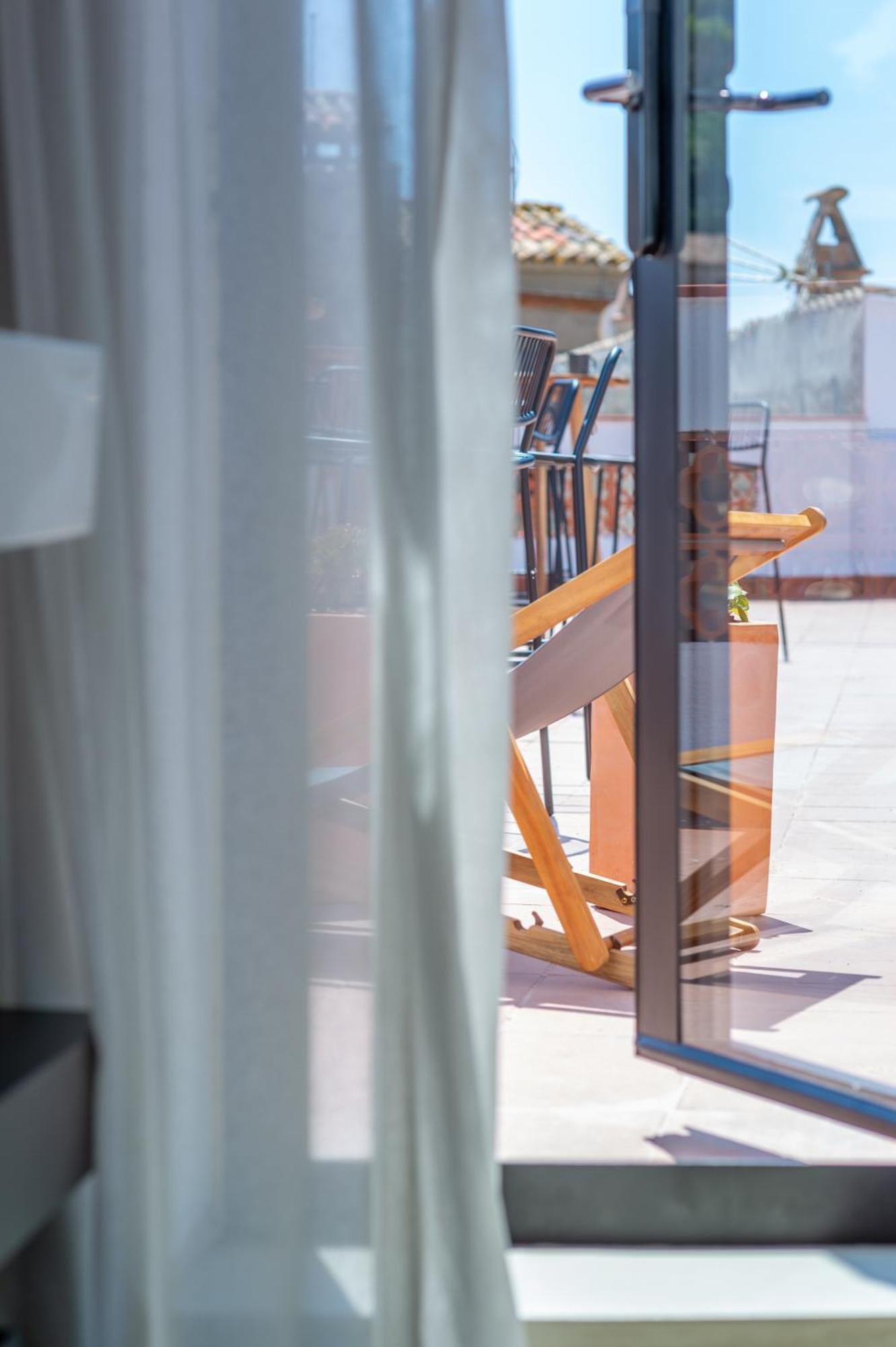 Hostal Boutique Es Menut Тосса-де-Мар Экстерьер фото